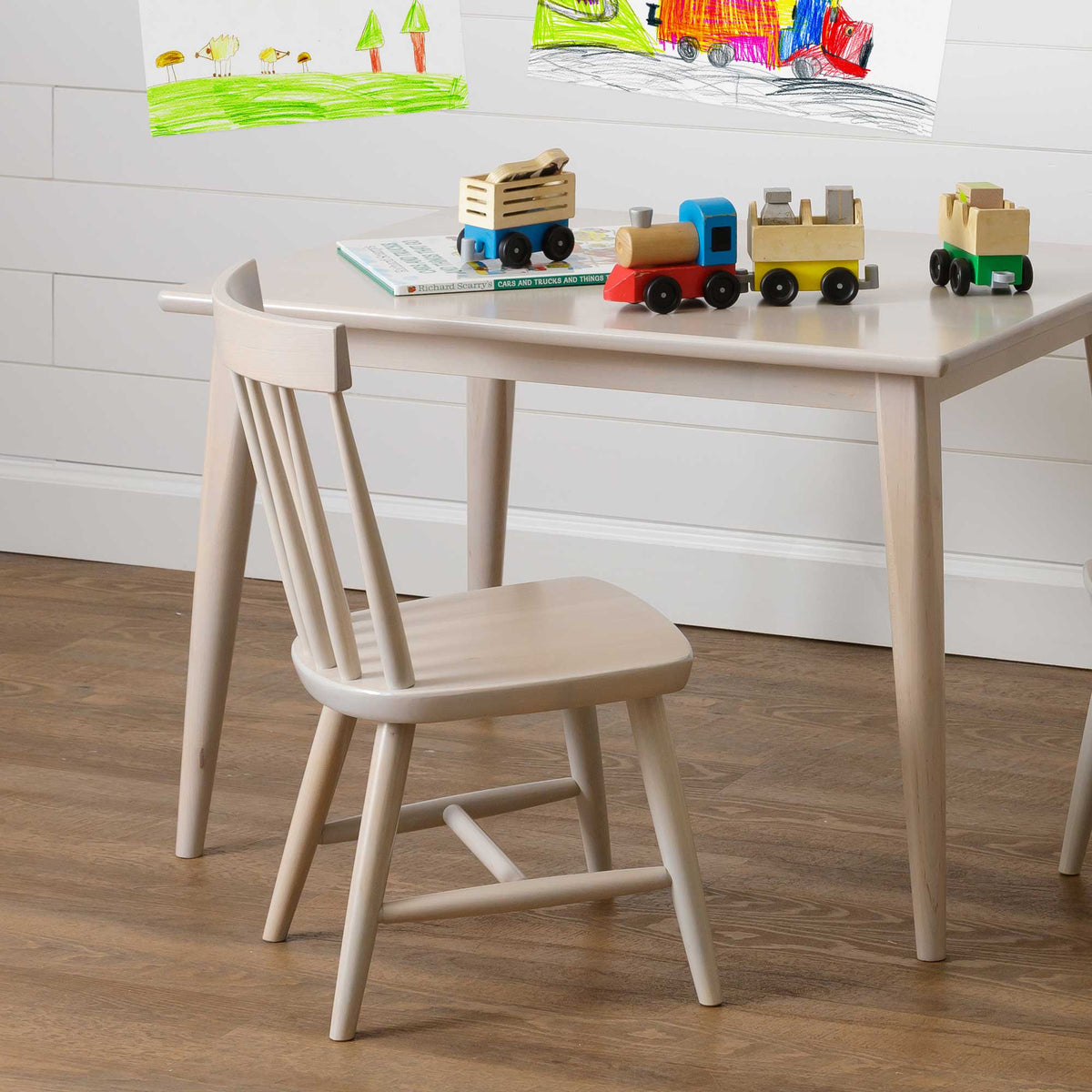 Cory Kid's Amish Solid Wood Play Dining Chair