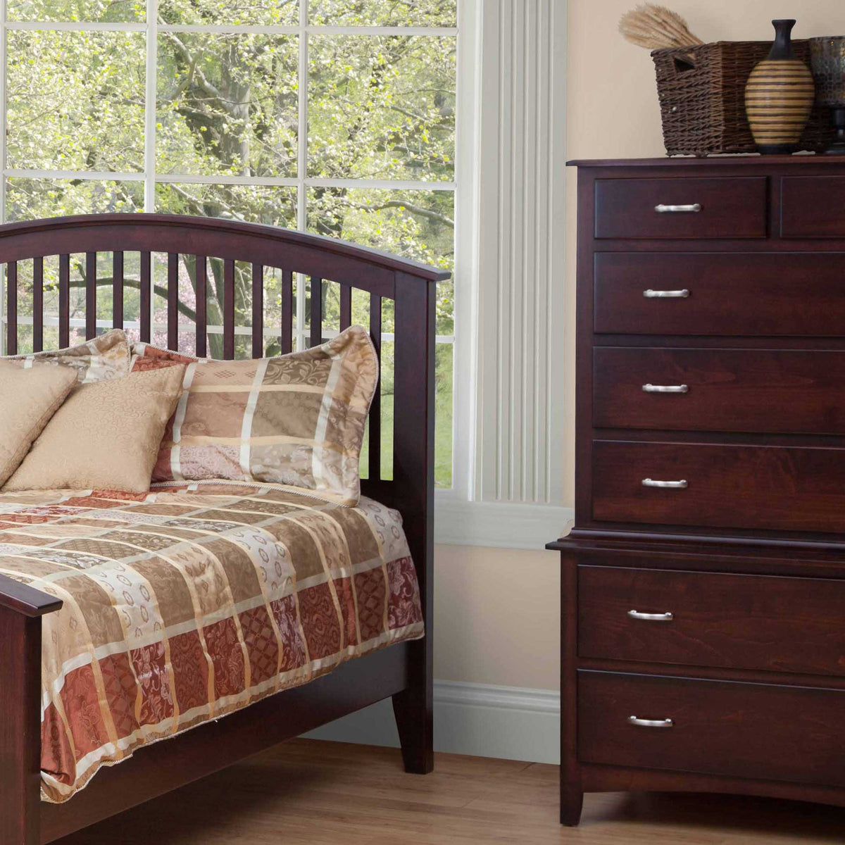 Amish Concord Cottage Bedroom Chest-on-Chest