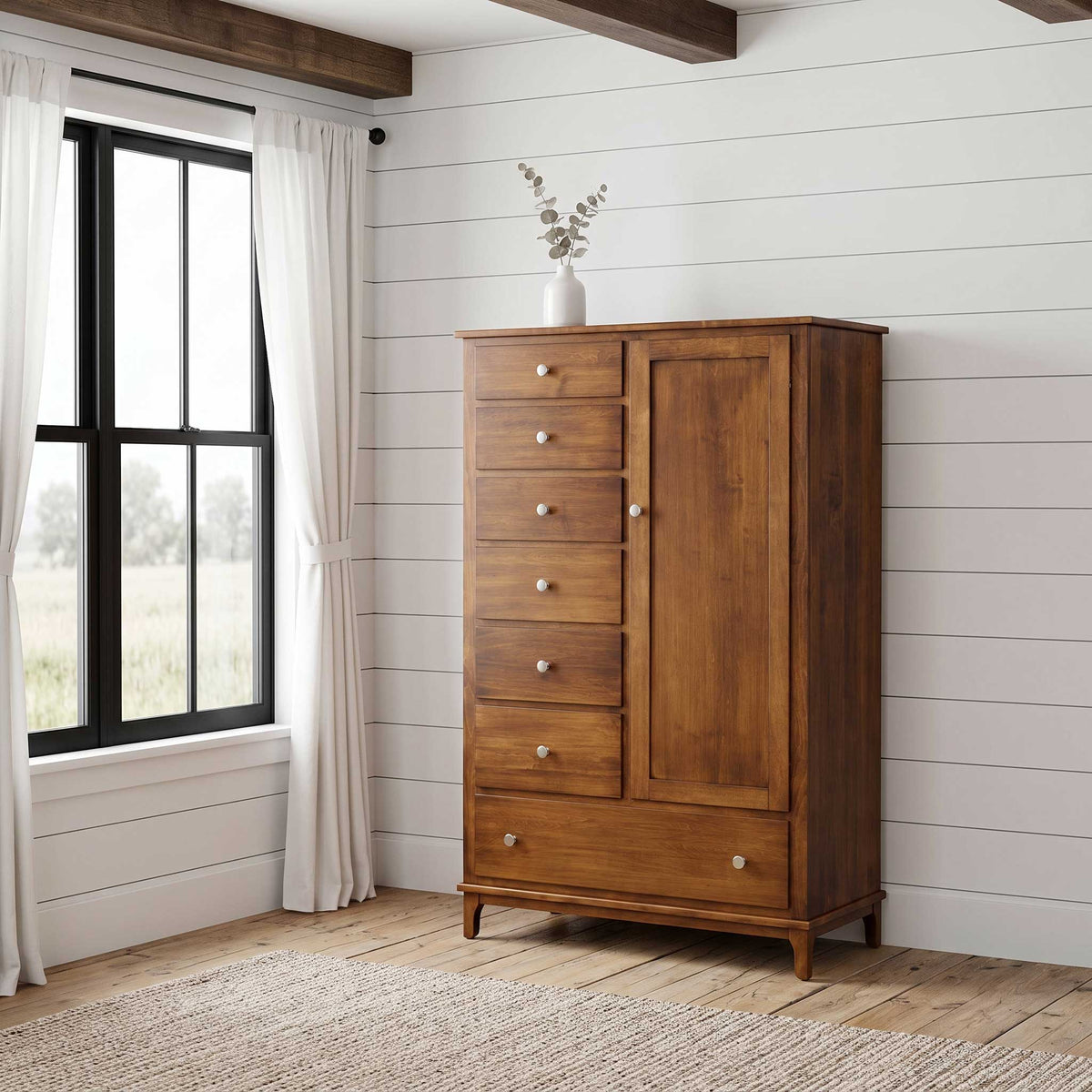 Amish Wynmoor Door and Drawer Chest
