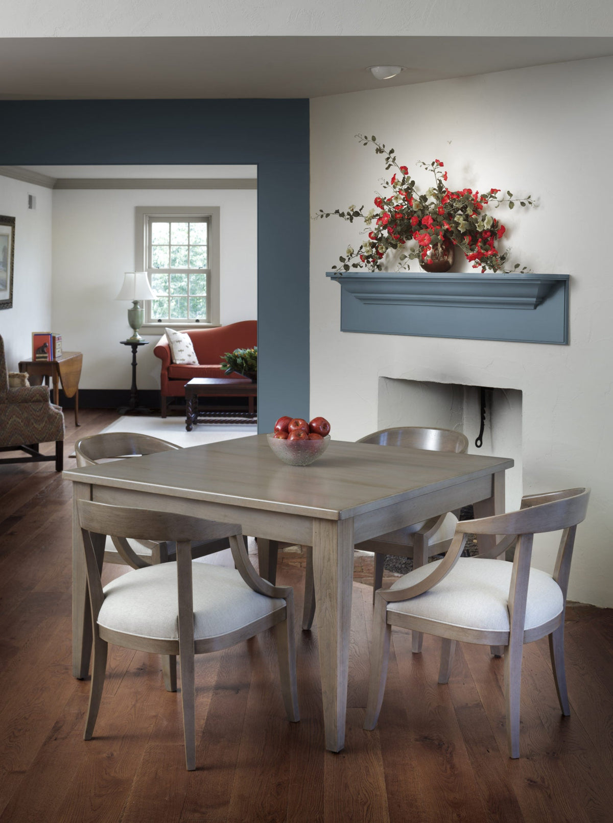 Mier Dining Chair - snyders.furniture