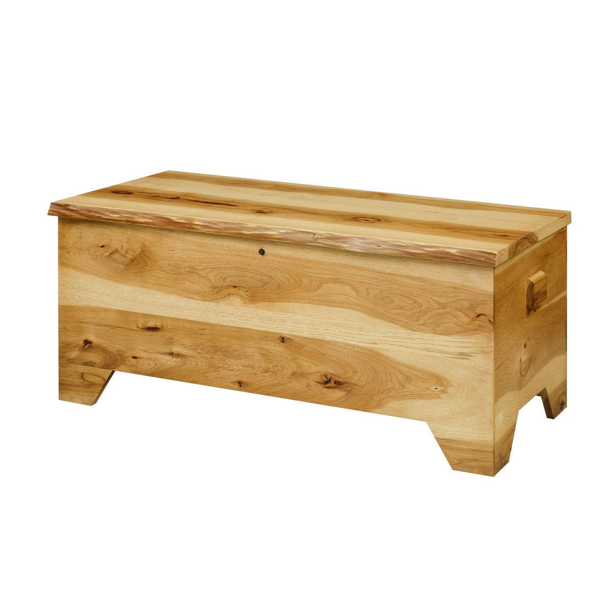 Rustic Hope Chest - snyders.furniture