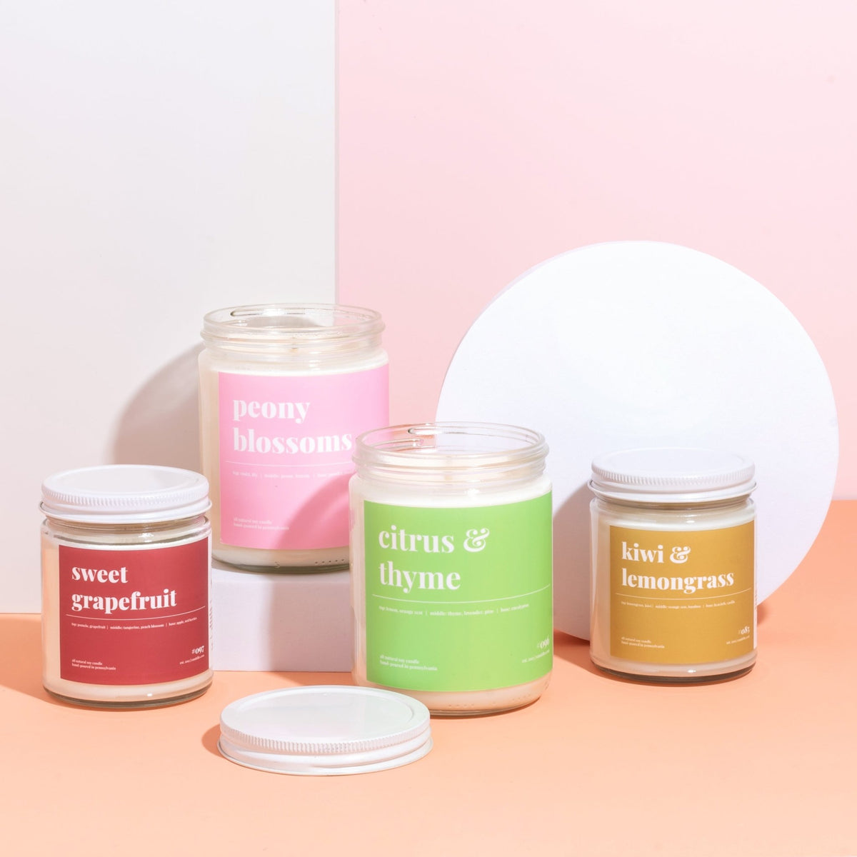 Sweet Grapefruit Soy Candle - Standard - snyders.furniture