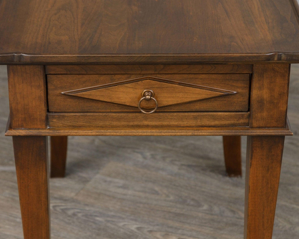 Victorian End Table - snyders.furniture