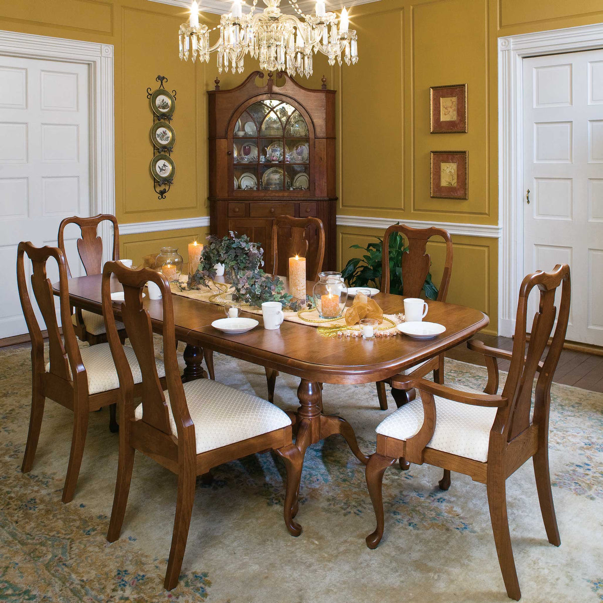 Amish 44"x 66" Queen Anne Cherry Expandable Table with 6 Chairs