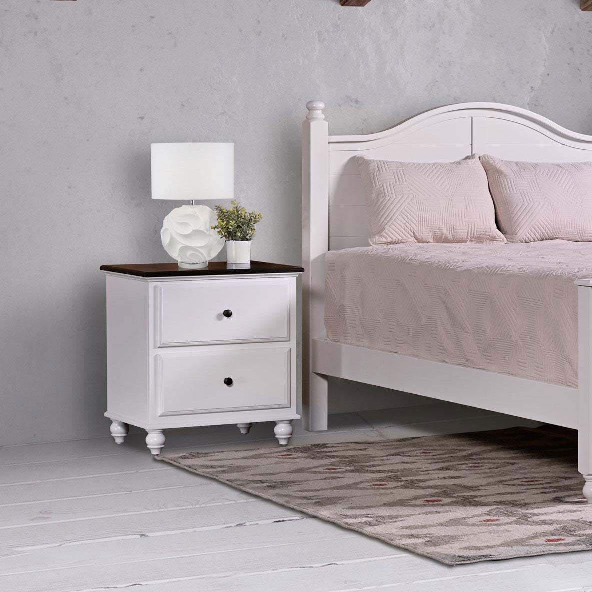 Amish Nantucket Cottage 2-Drawer Nightstand