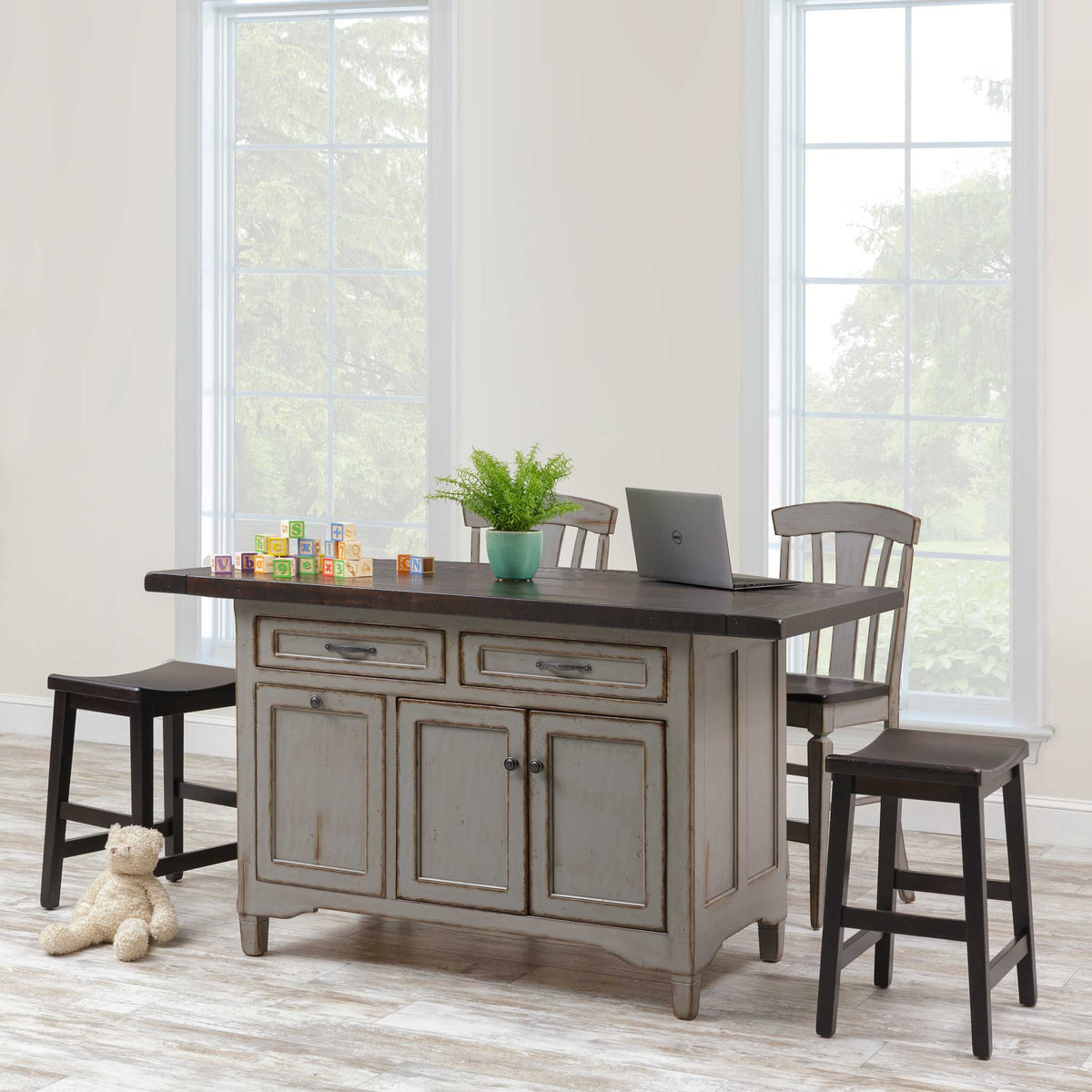 Amish Lexington Large 3-Door 2-Drawer Kitchen Island