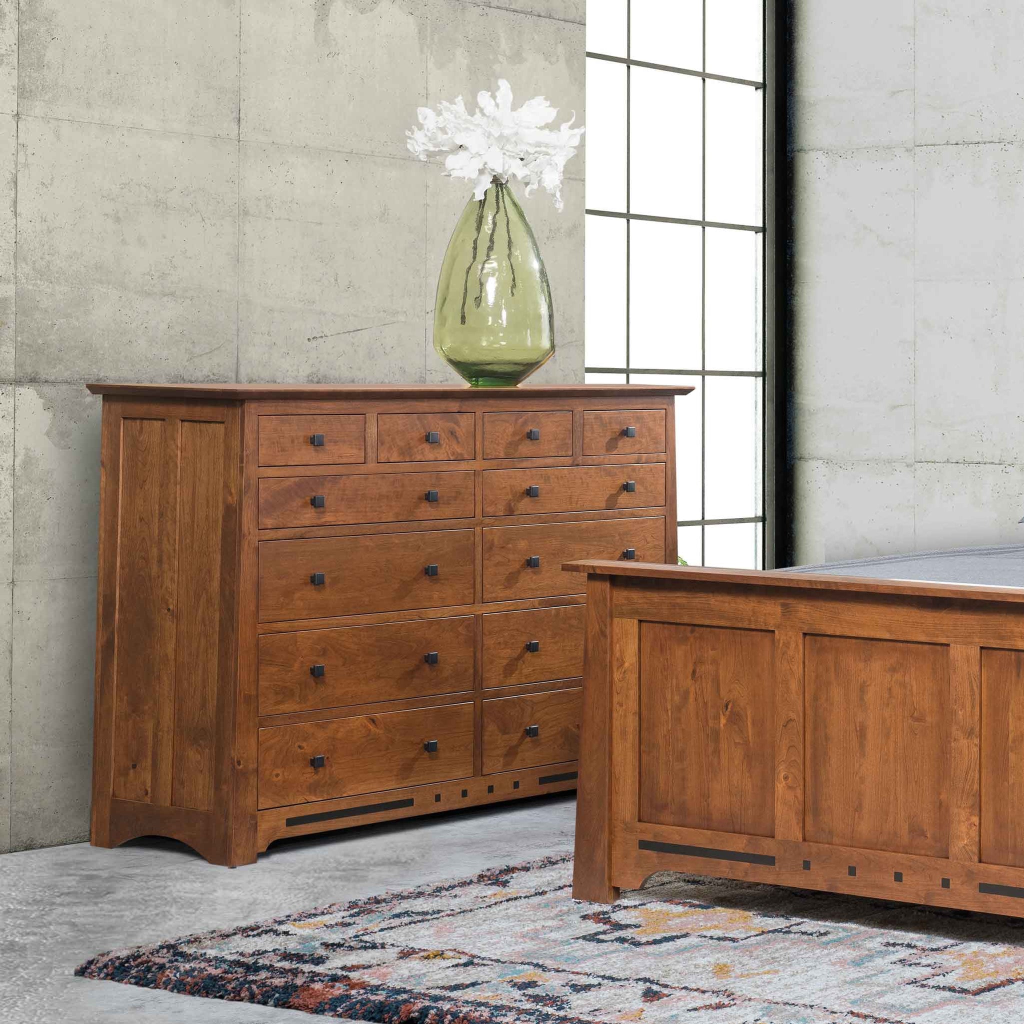 Amish Solid Wood Van Nuys 10-Drawer Dresser Amish Solid Wood Van Nuys 10-Drawer Dresser