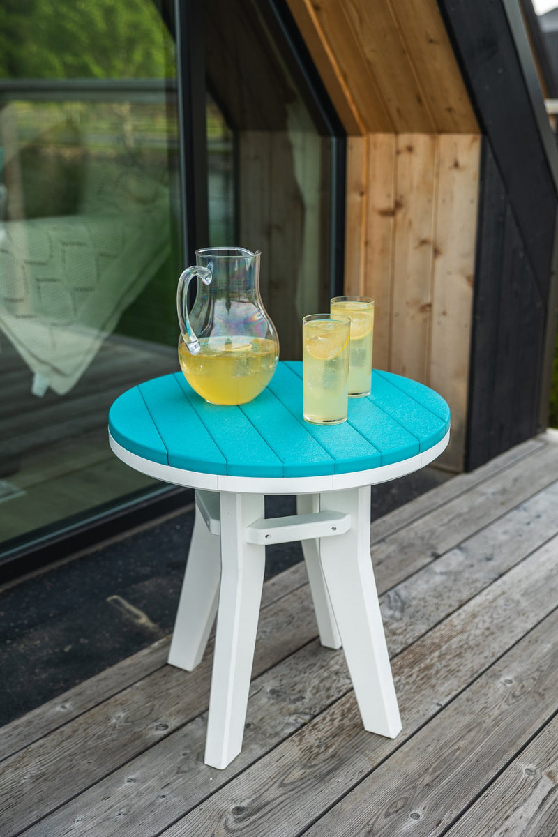Amish Sierra Nova Patio End Table lifestyle photo