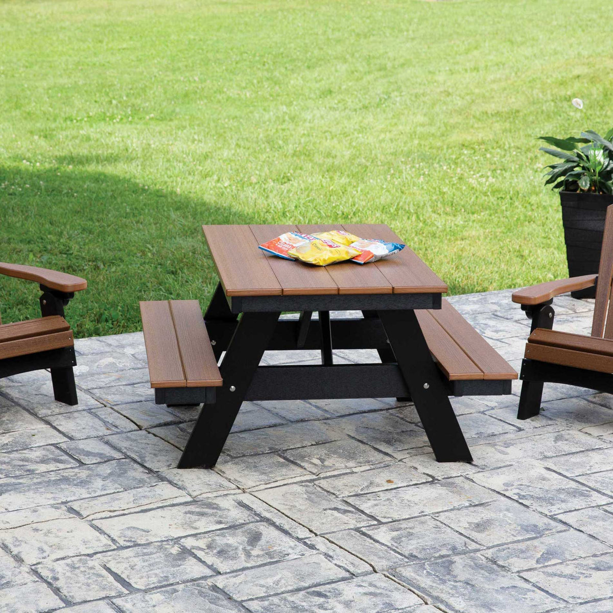 Amish Saranac Poly Patio Child Picnic Table