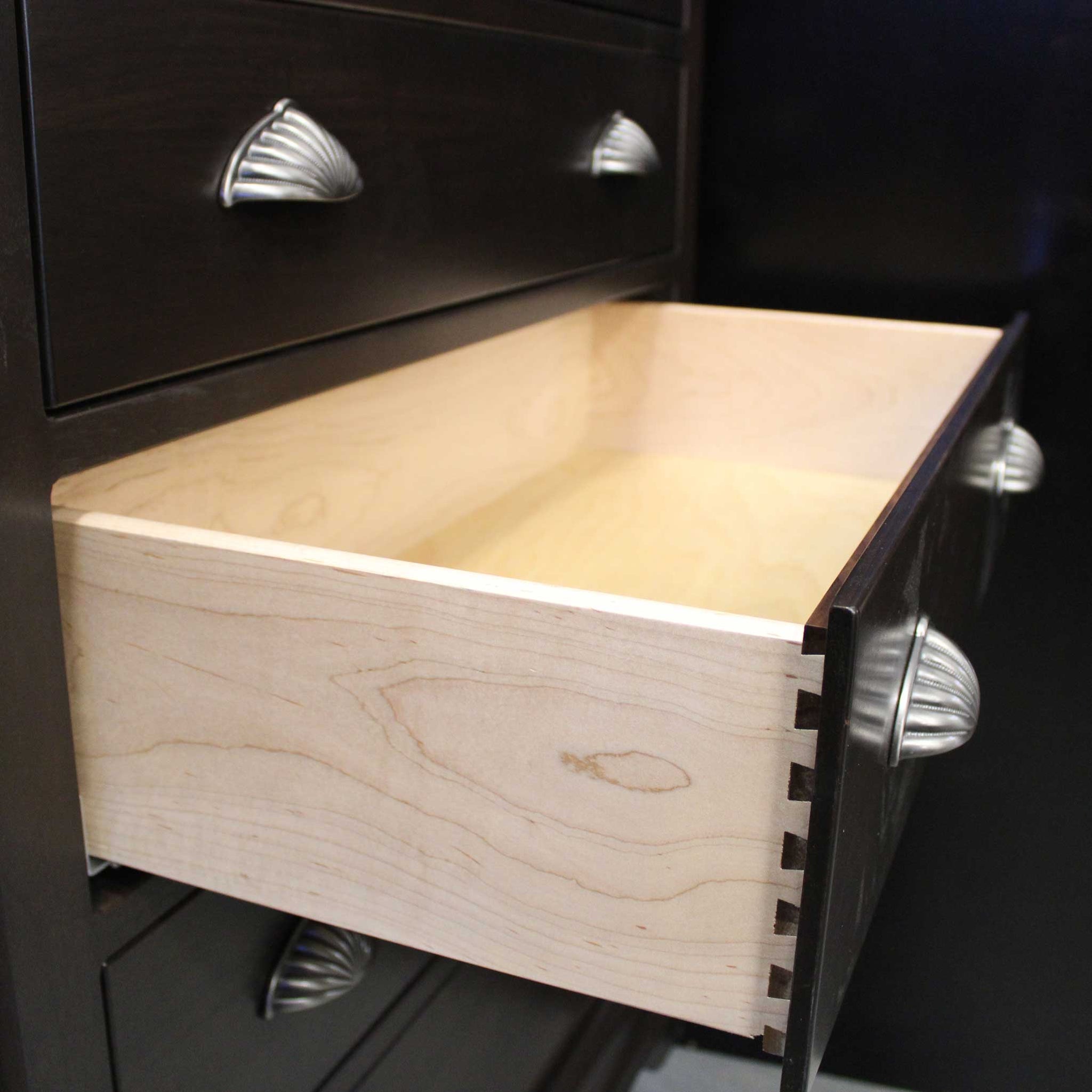 Amish Milano 10-Drawer Double Dresser Amish Milano 10-Drawer Double Dresser