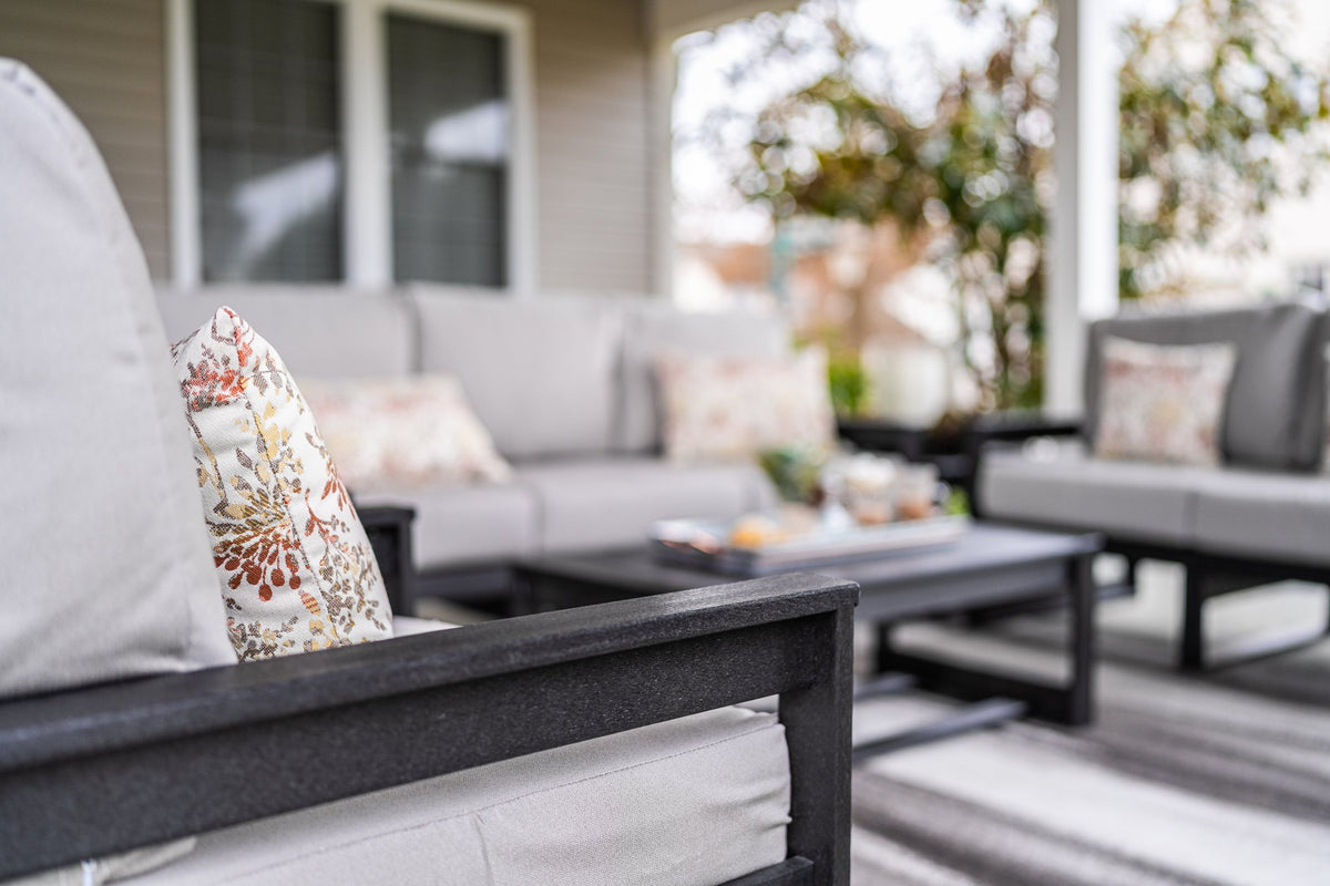 Amish Poly Midcentury Modern 3-Seat Patio Sofa lifestyle photo