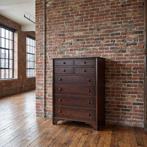 Amish New Amsterdam Chest of Drawers