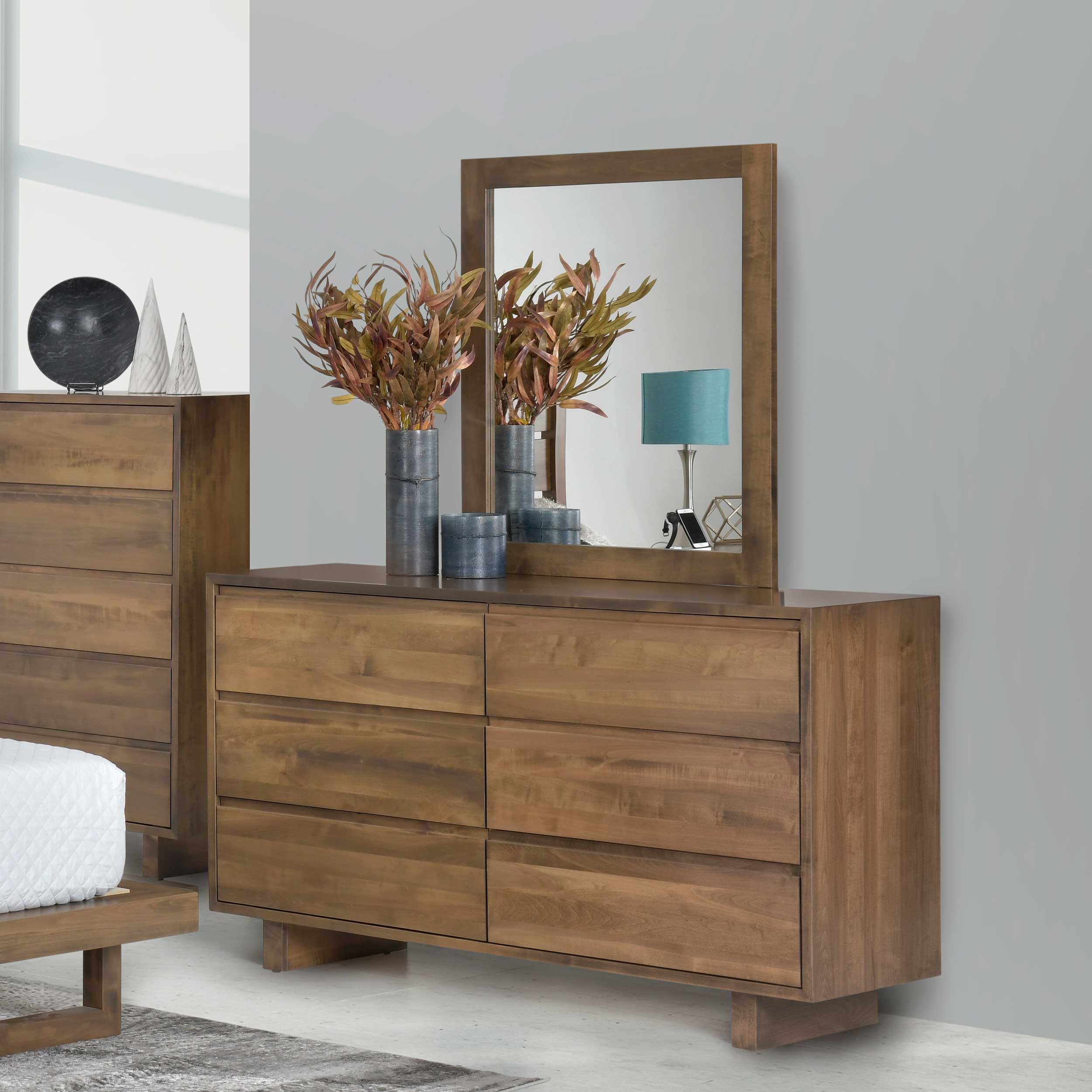 Amish Taos Urban Rustic 6-Drawer Bedroom Dresser