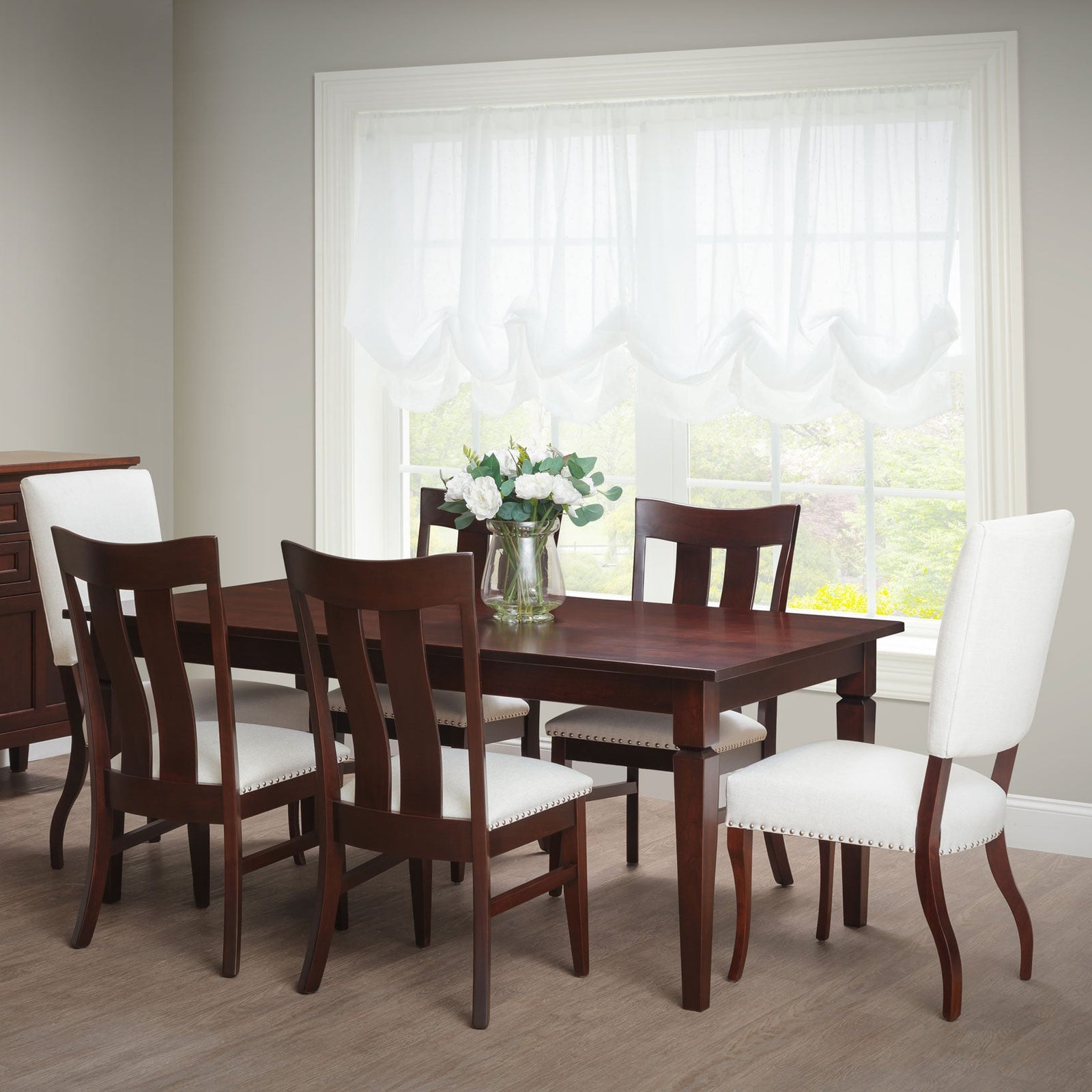 Amish Lexington Expandable Leg Dining Table - snyders.furniture